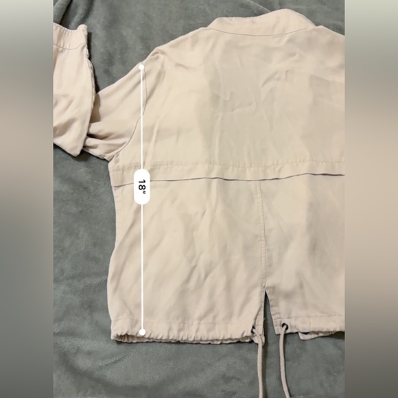 Lightweight utility jacket - Picture 3 of 8